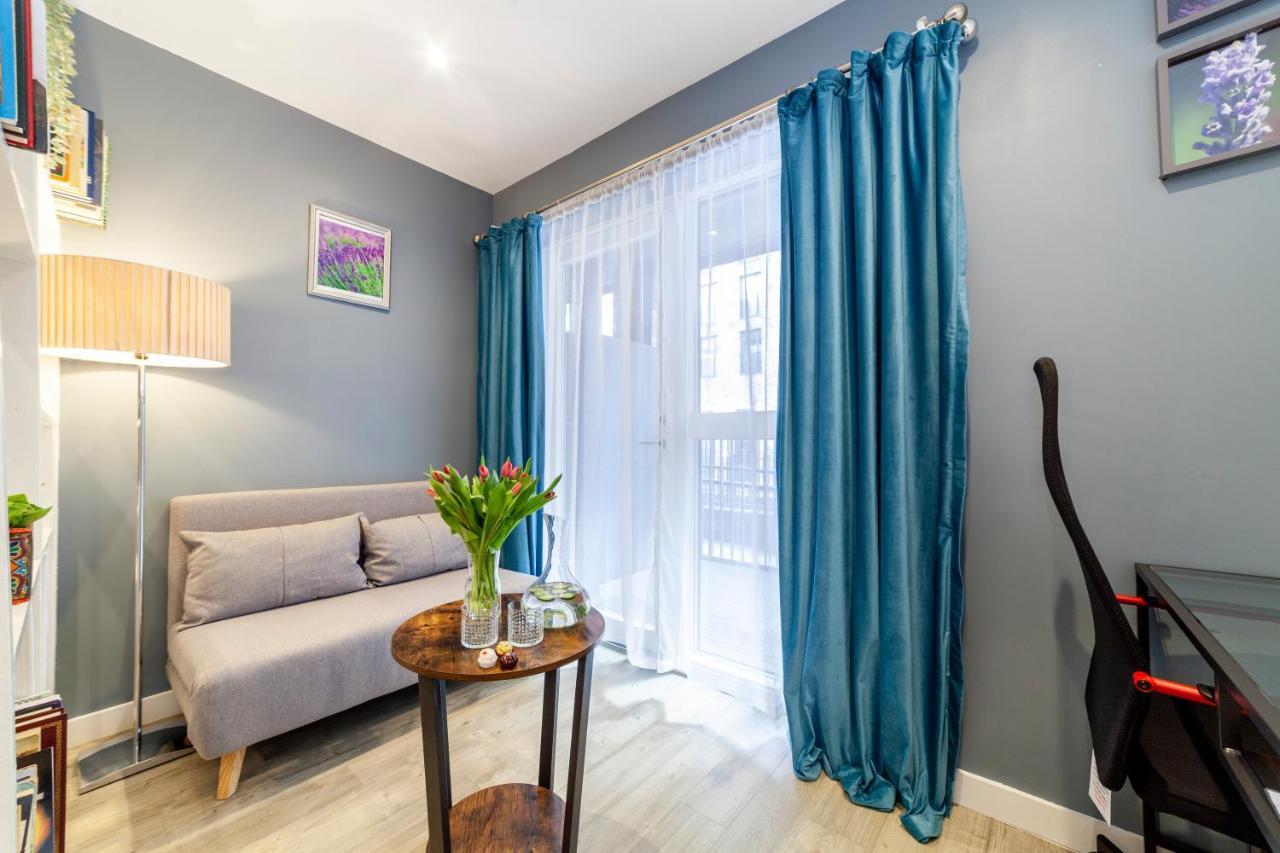 Private Double Bd With Optional Balcony, 15 Mins To London Cc Apartamento Exterior foto